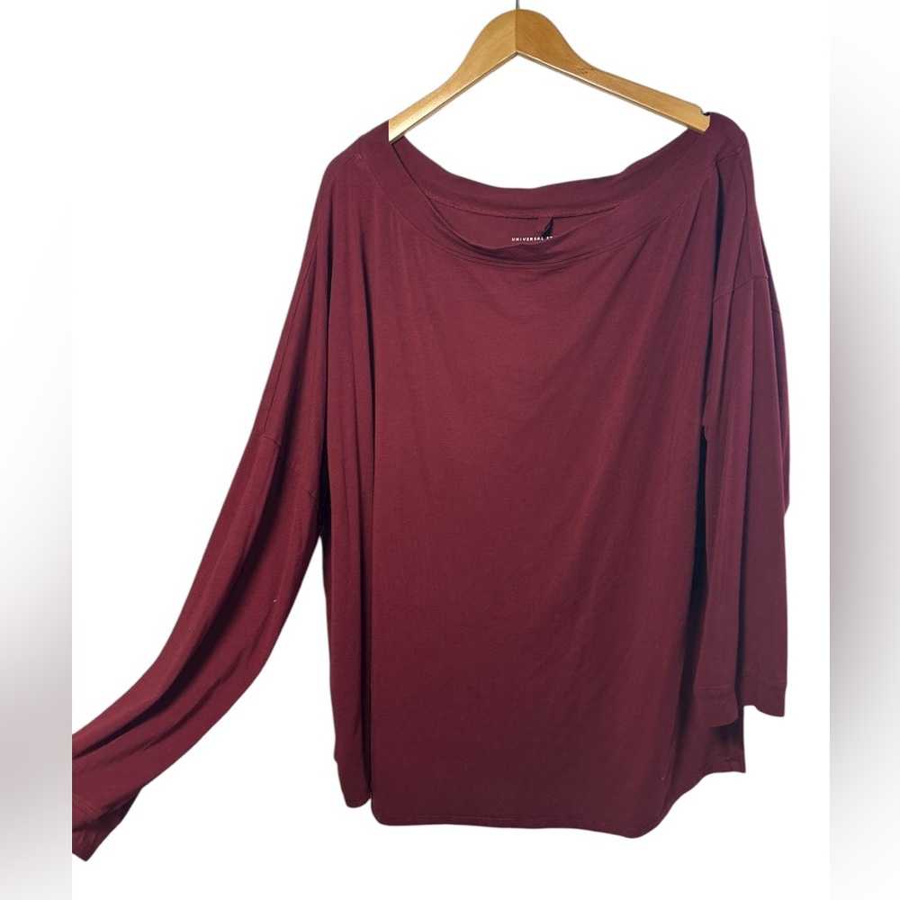 Universal Standard Relaxed Long Sleeve Tee Stretchy Comfort Burgundy Size Large